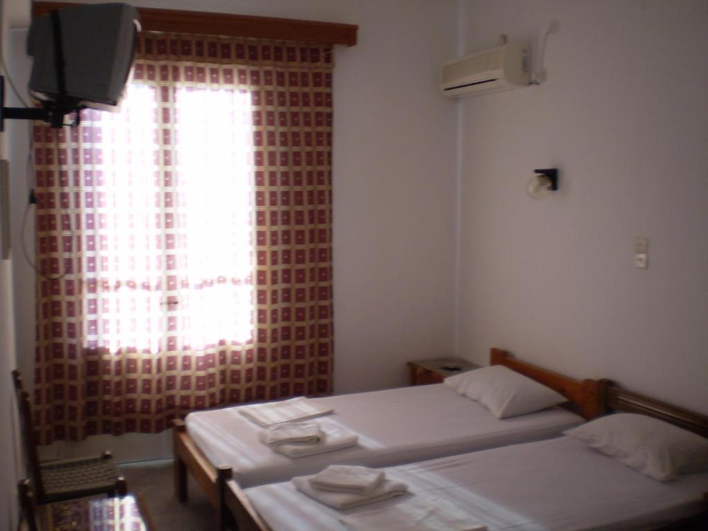 Hotel Maroulis Naxos City Zimmer foto